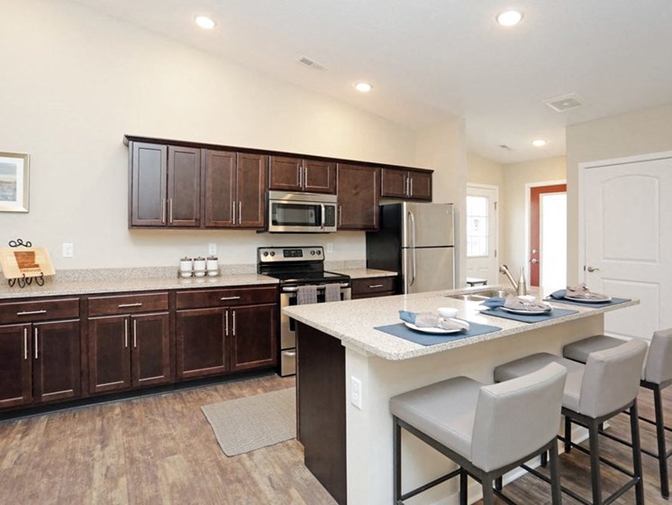 Ankeny IA Apartment Rentals Redwood Havenwood Kitchen