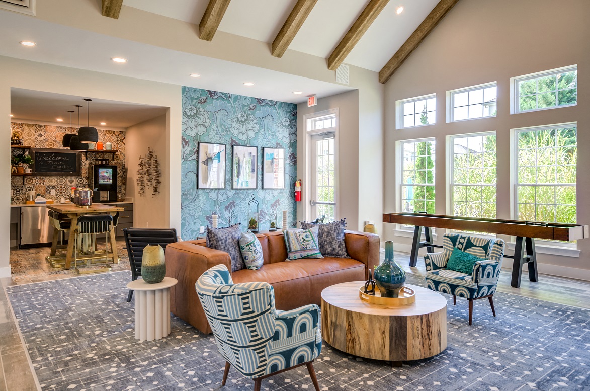 Reserve at Town Center main clubhouse - Sterling, VA