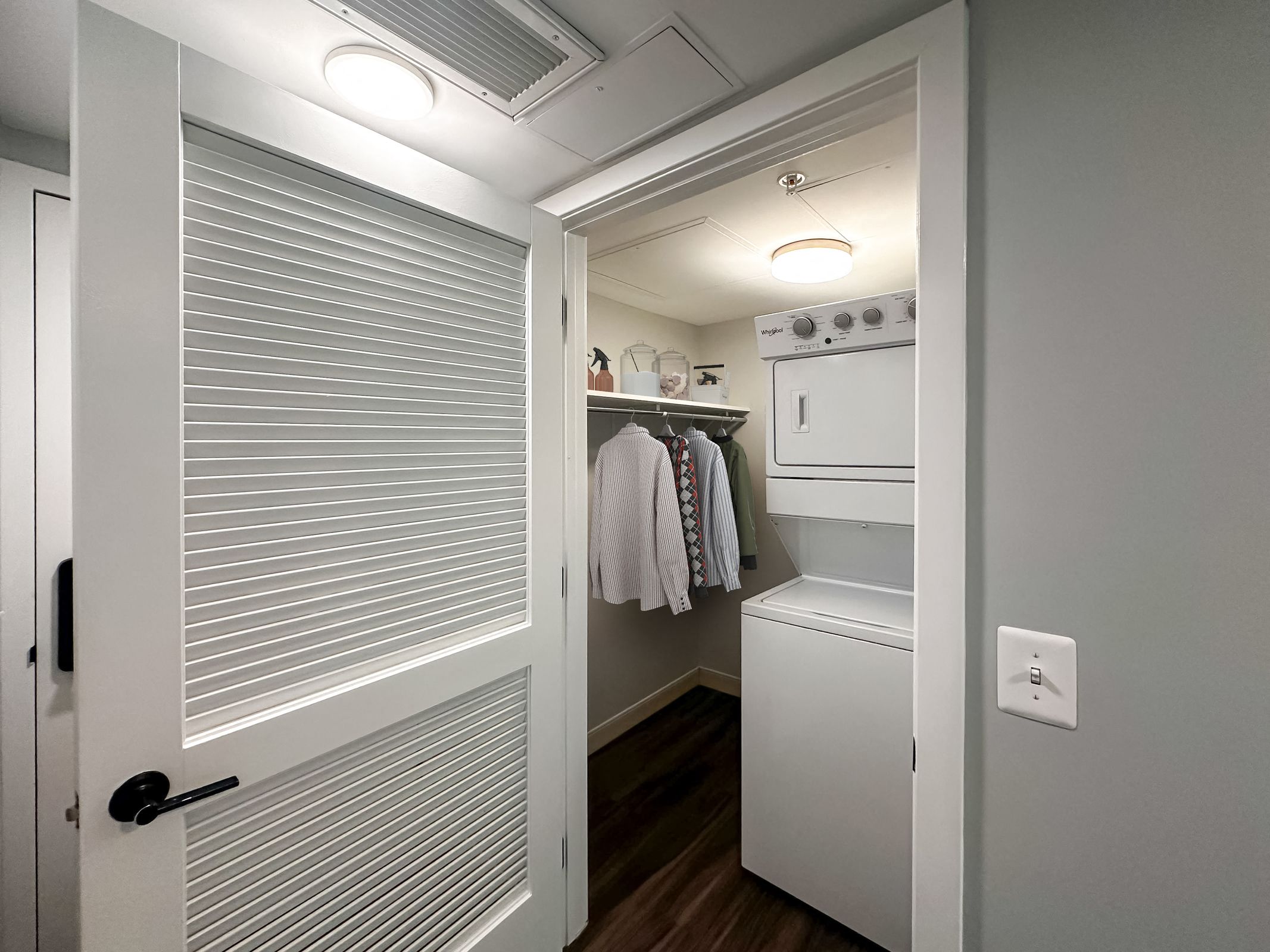 Laundry room at Ora