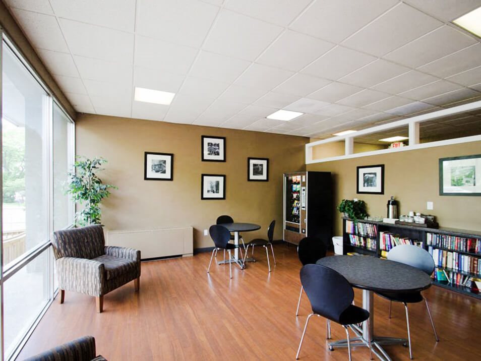 Photo & Video Gallery | Executive Towers Apartments |Toledo, OH