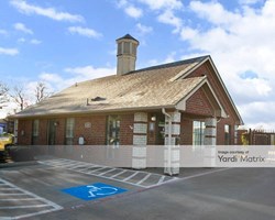 Image for 585 South Macarthur Blvd - Extra Space Storage - 585 South Macarthur Blvd