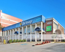 Image for 4640 Harry Hines Blvd - Extra Space Storage - 4640 Harry Hines Blvd
