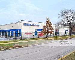 Image for 3850 West Devon Avenue - Extra Space Storage - 3850 West Devon Avenue