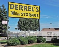 Image for 2425 North Santa Fe Avenue - Derrel's Mini Storage - 2425 North Santa Fe Avenue