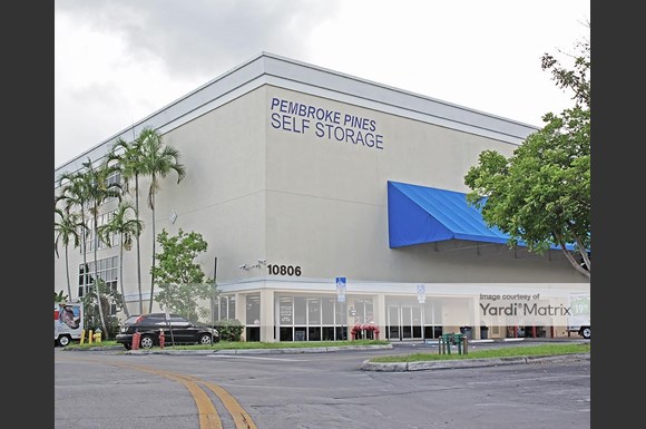 Pembroke Pines Self Storage 10806 Blvd Cafe Pembroke Pines Self Storage 10806, Pembroke Pines Storage Lot