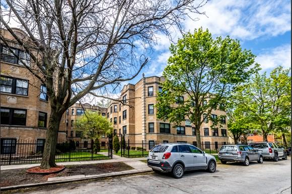 Exterior 8100 S Essex Apartments Chicago