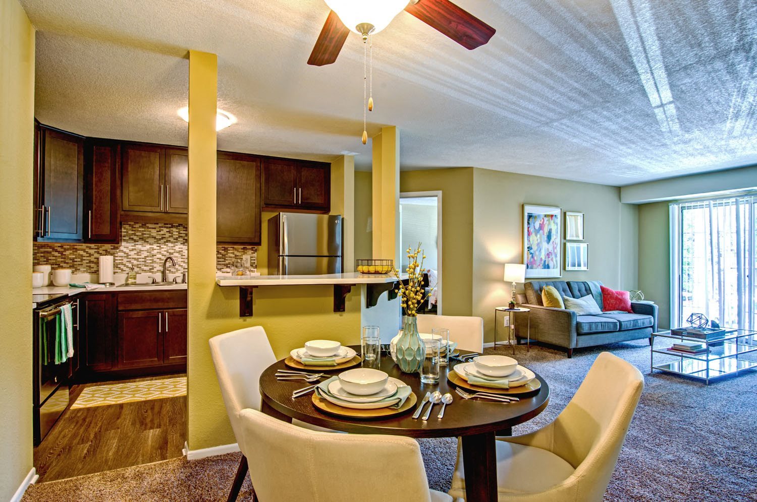 Vicksburg Village Apartments in Plymouth, MN