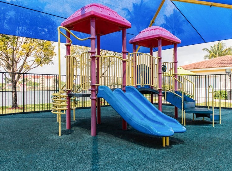 modern covered playground at Crystal Lake Apartments