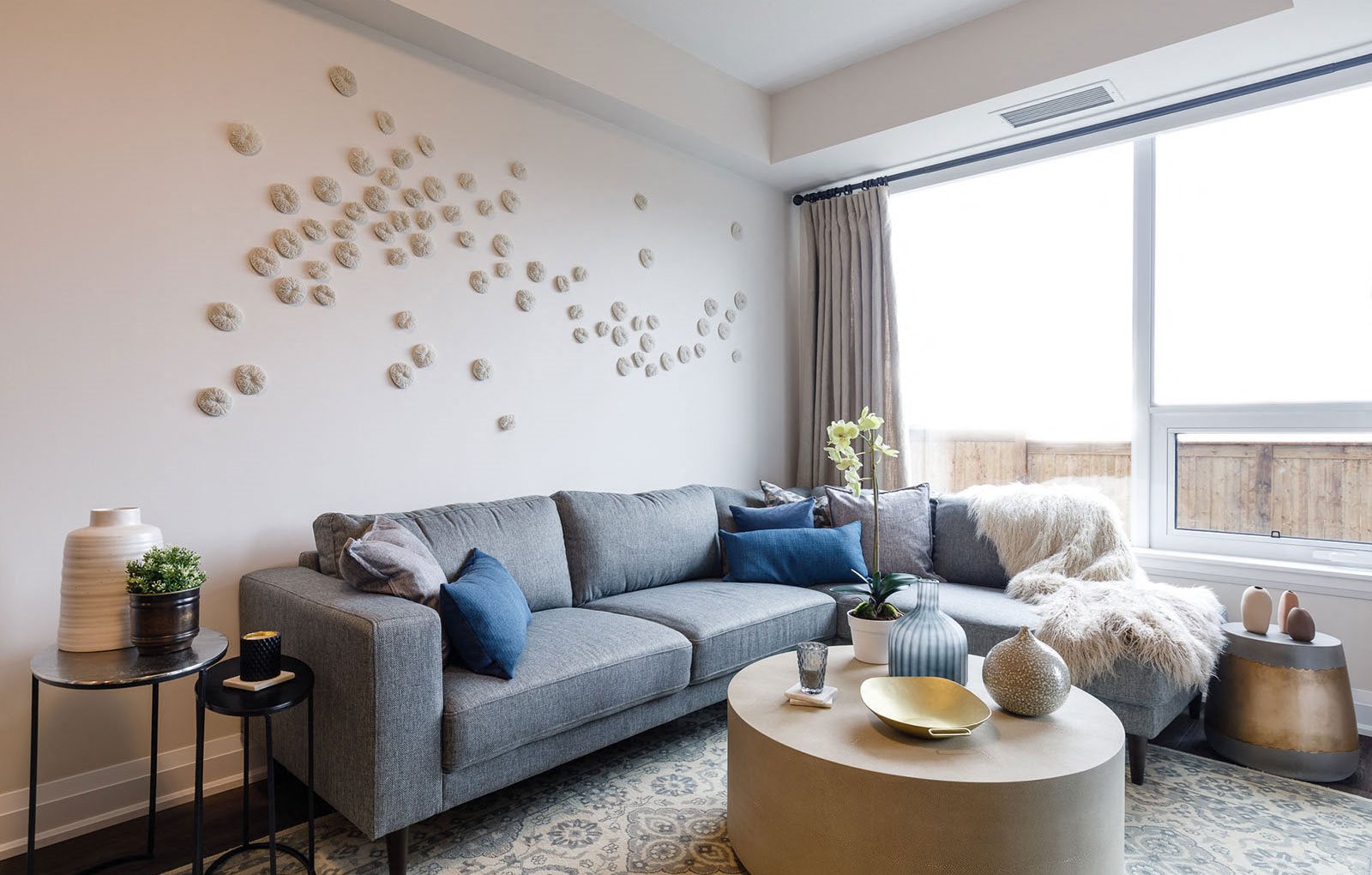 Luxurious living in Oakville The Taunton Apartments