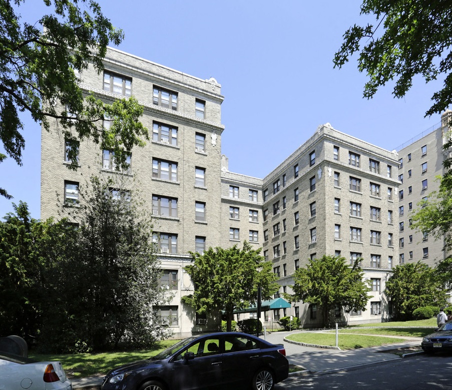 Munn Heritage Apartments in East Orange NJ