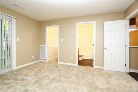 raleigh now leasing apartments newly renovated