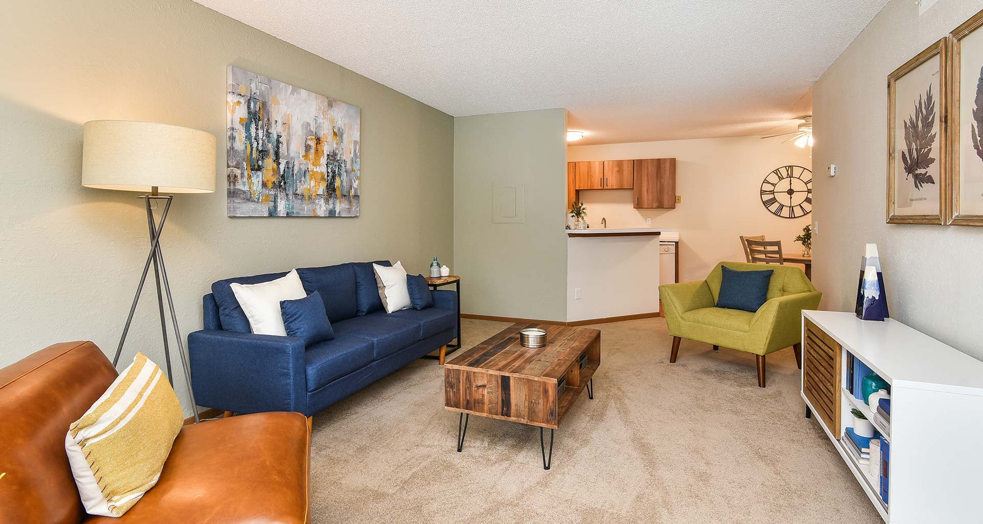 Westwind Apartments - Living Room