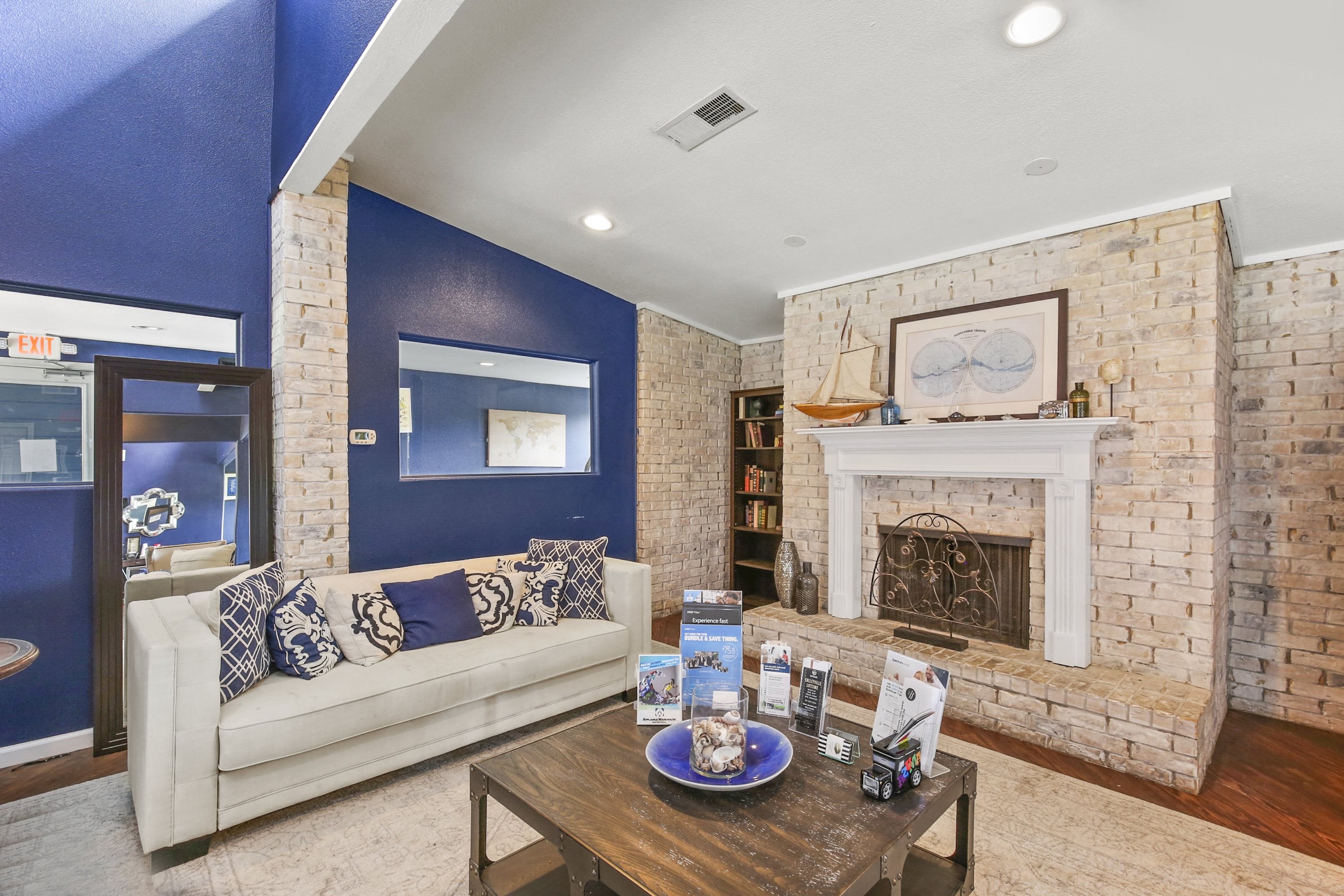 Waters Park Apartments in Bedford, TX