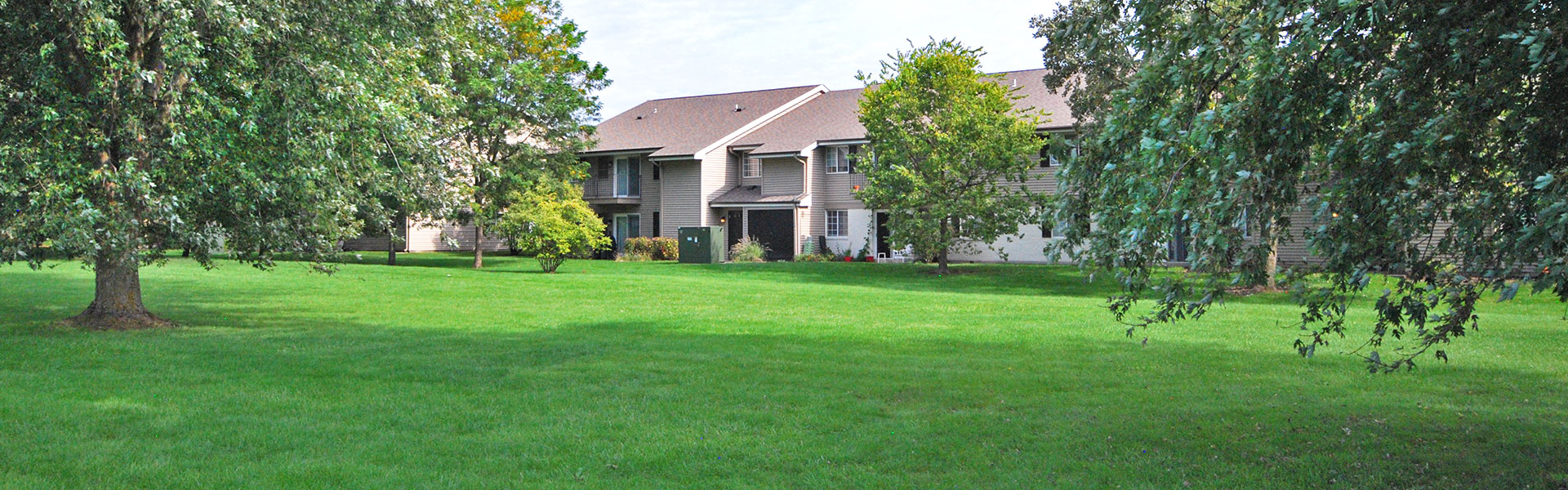 Fairways of Naperville Apartments