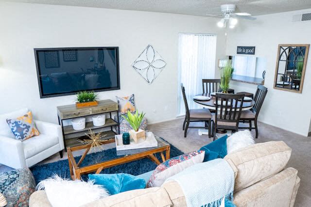 A living room at Casitas