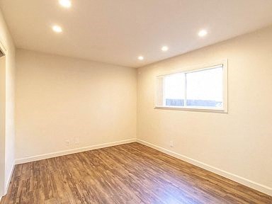 Gallery Photo 7