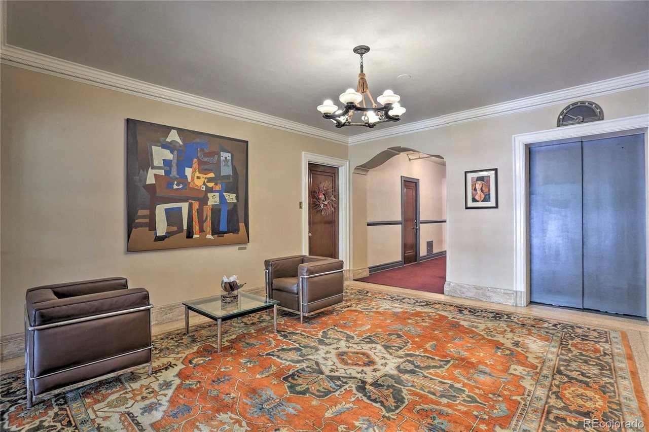 Norman Lobby