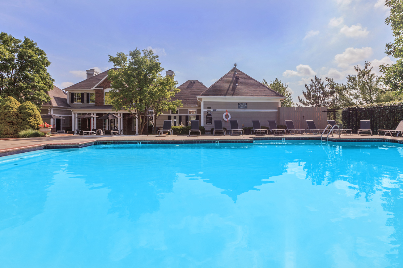 Amenity pool area at Stonebriar Woods Apartments, Overland Park, 66213