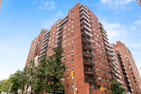 85 East End Avenue Apartments