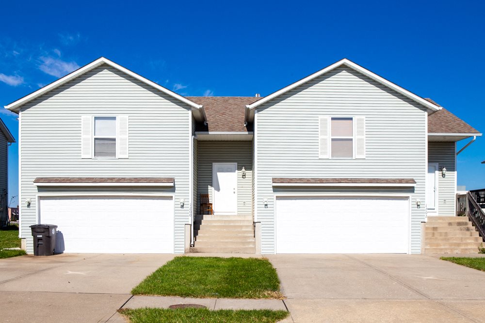 Photos and Video of Hearthstone Crossing Duplexes in Belton, MO