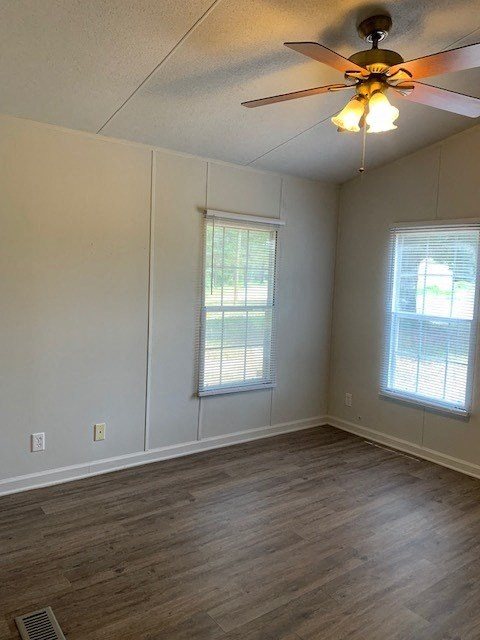 Gallery Photo 10