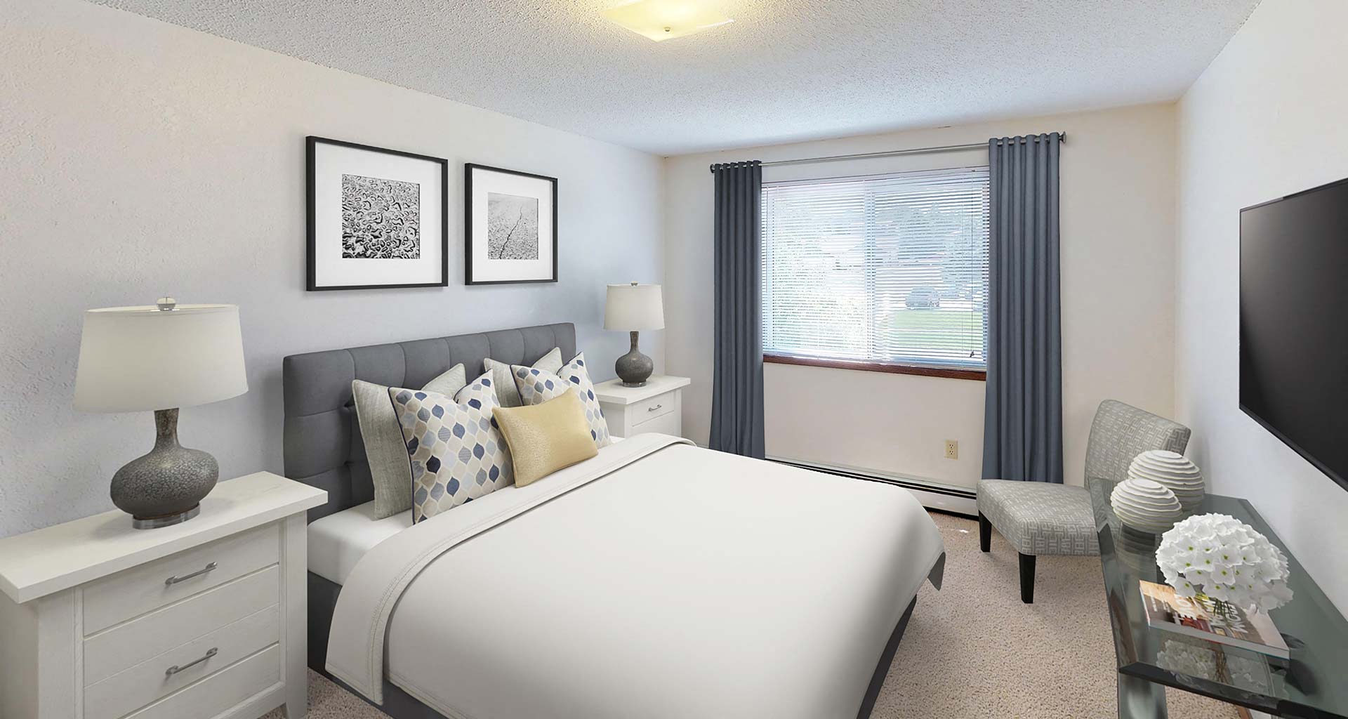 Country Bluff Apartments - Bedroom