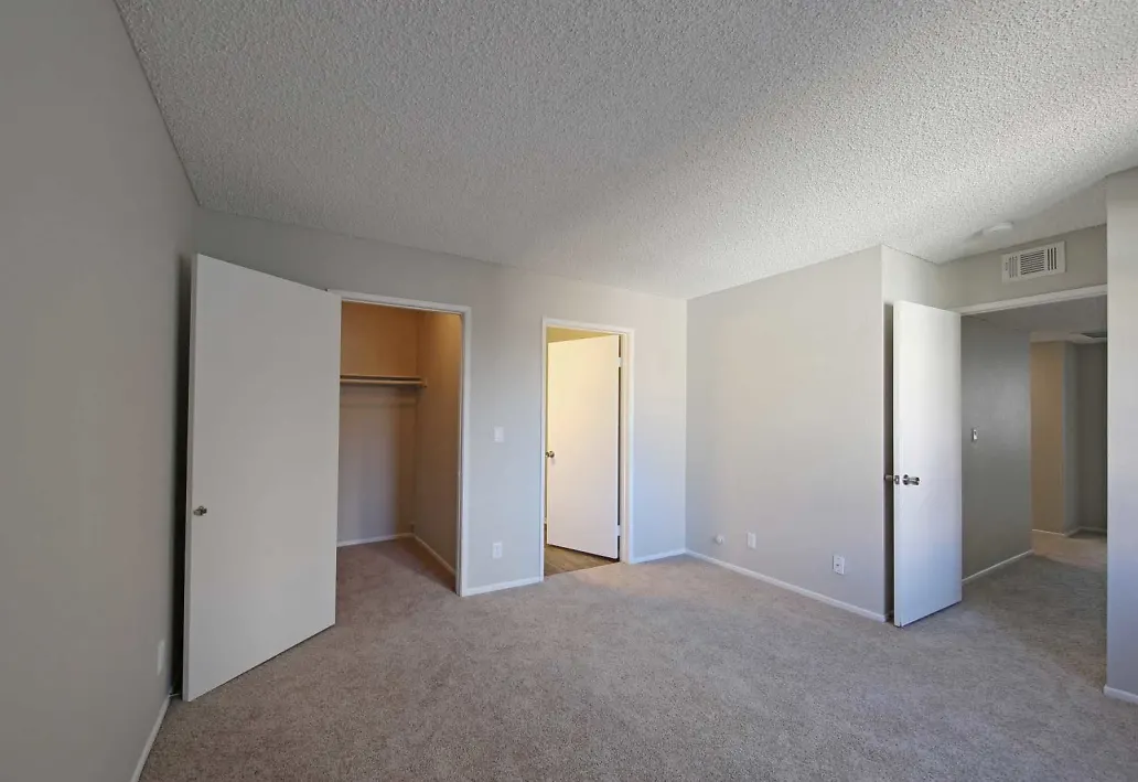 Gallery Photo 49