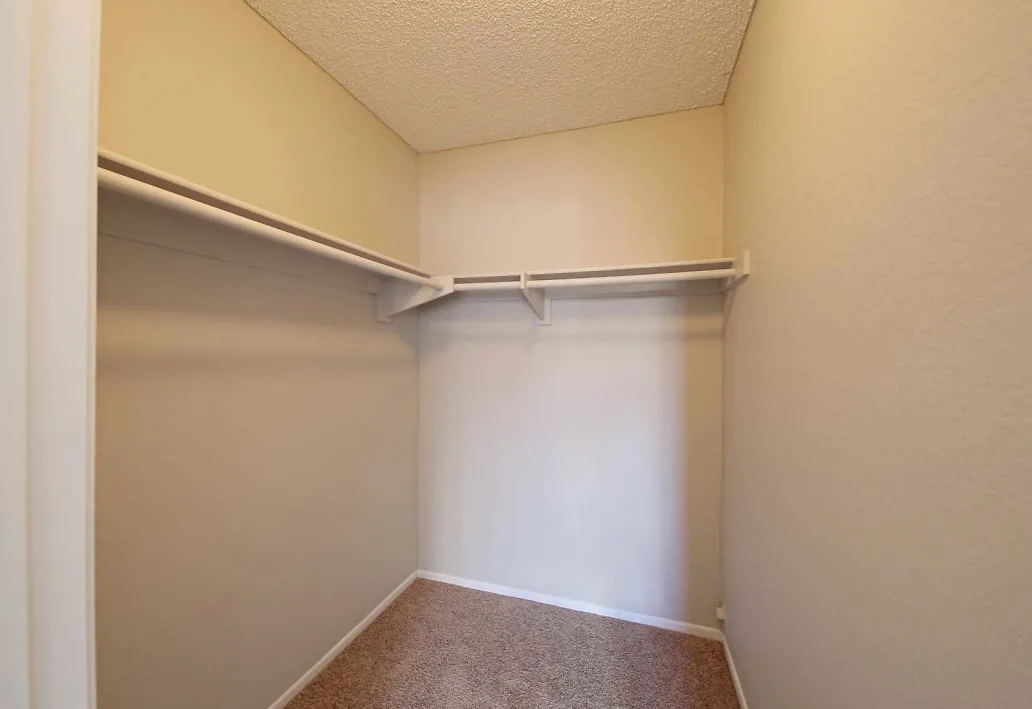 Gallery Photo 33