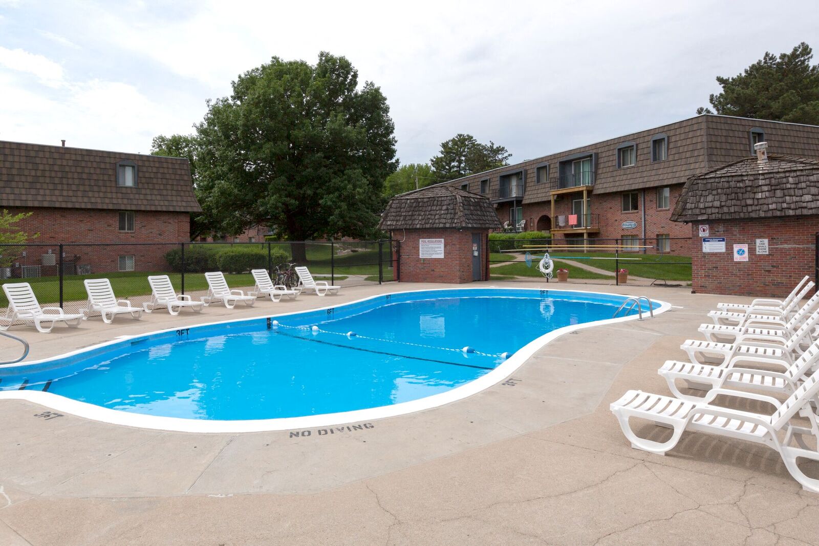 Villa Vinee Apartment Pool