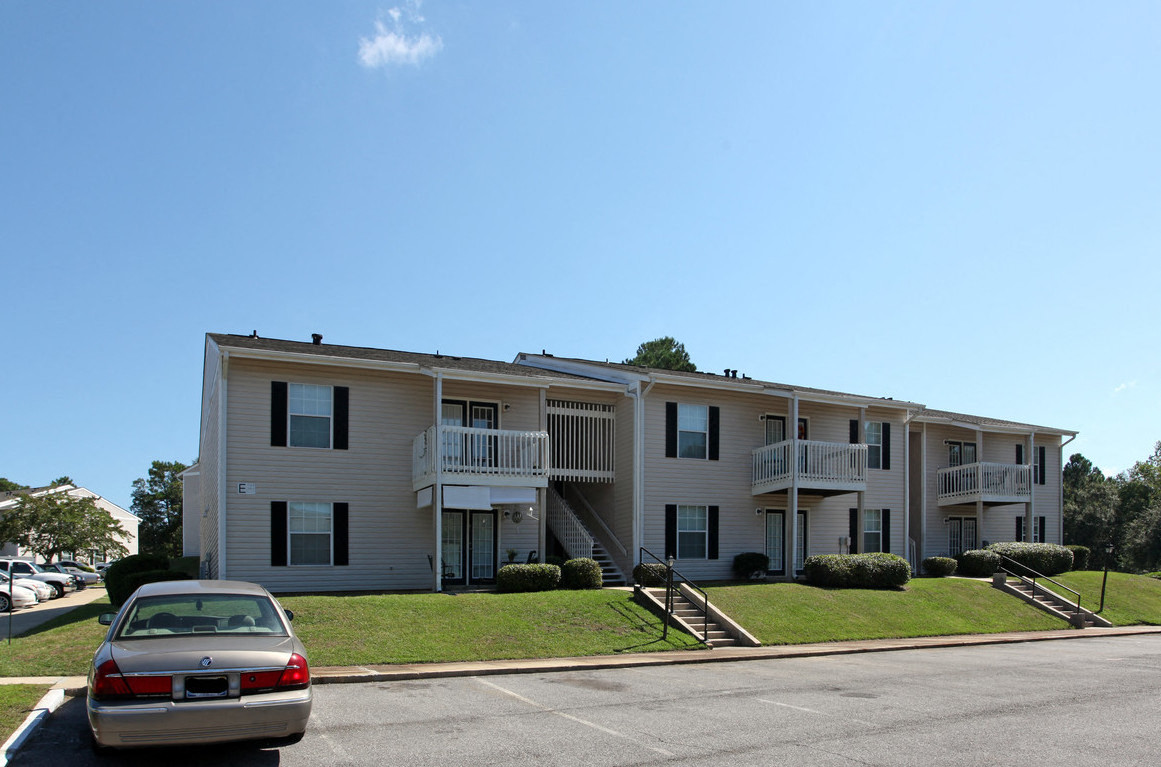 Photos and Video of Autumn Chase in Mobile, AL