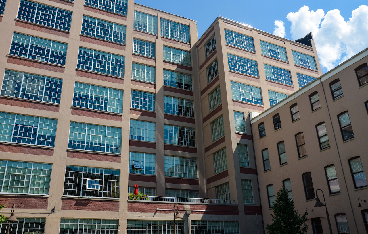 Lofts and Upper Lofts at Canal Walk* Apartments in Richmond, VA