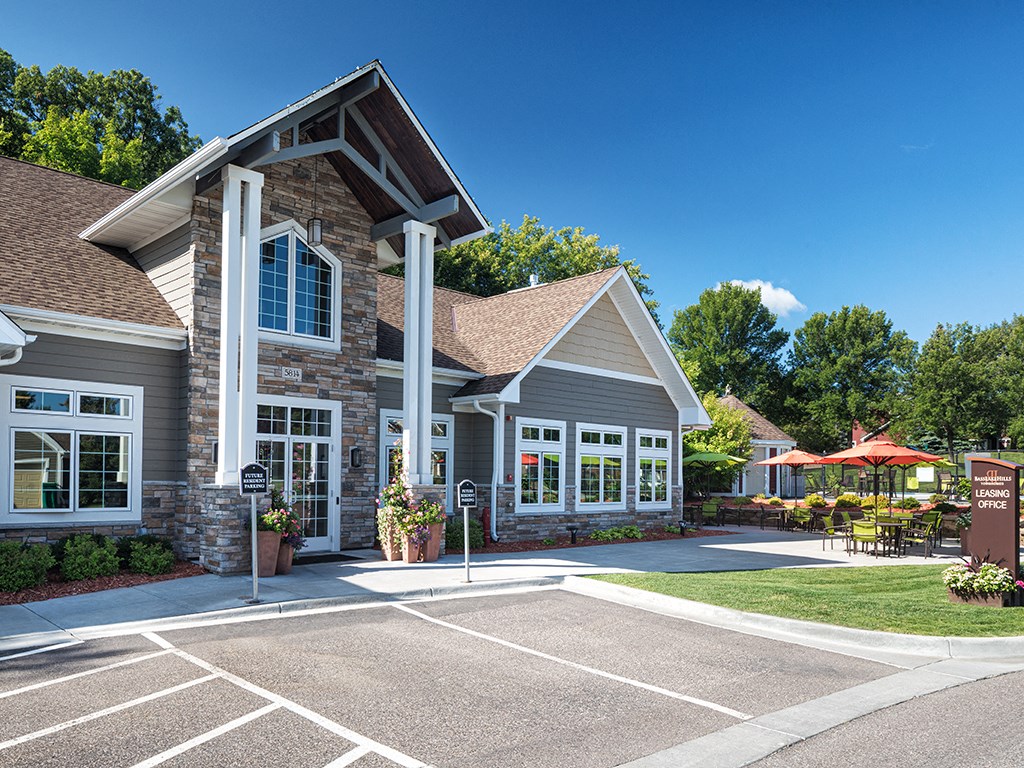 Bass Lake Hills Townhomes - Clubhouse Exterior