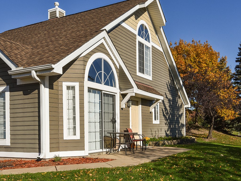 Bass Lake Hills Townhomes - Exterior