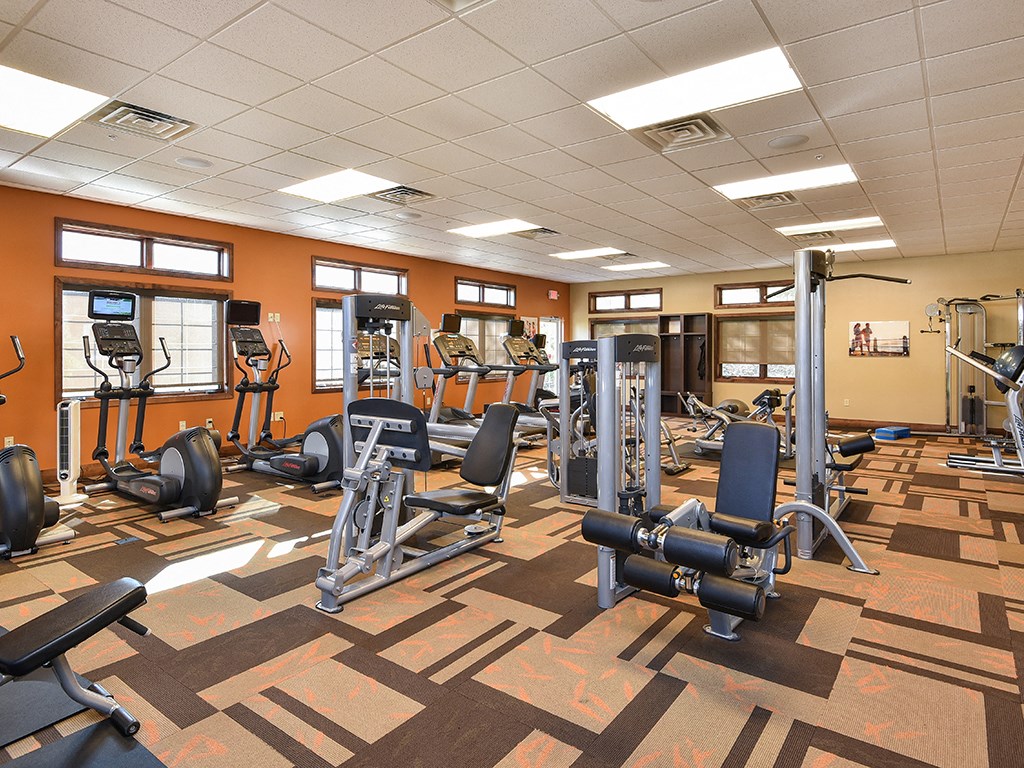 Bass Lake Hills Townhomes - Fitness Center