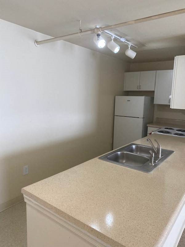 Gallery Photo 34