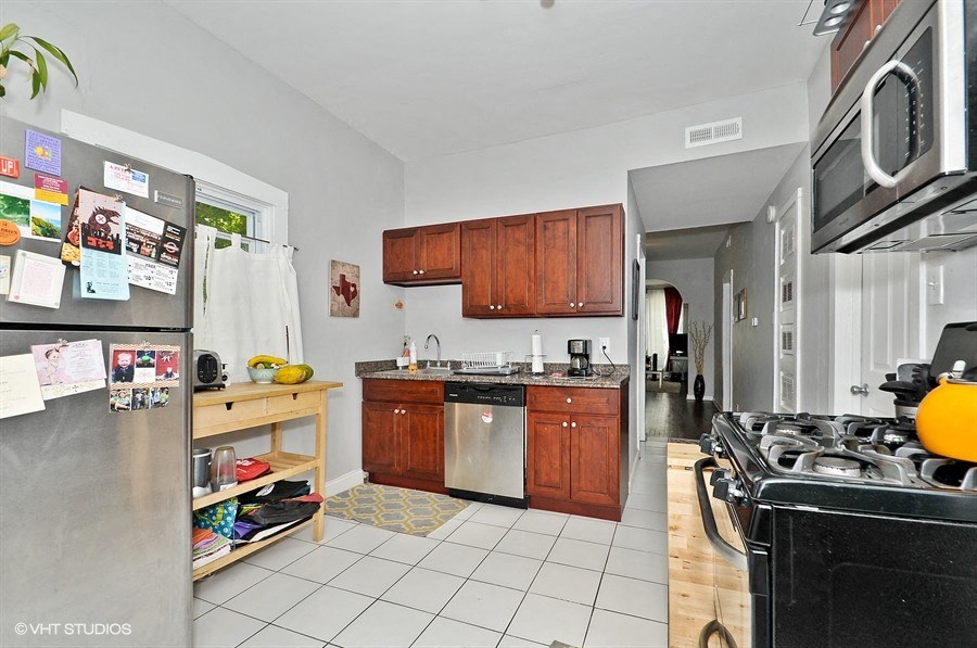 Gallery Photo 8
