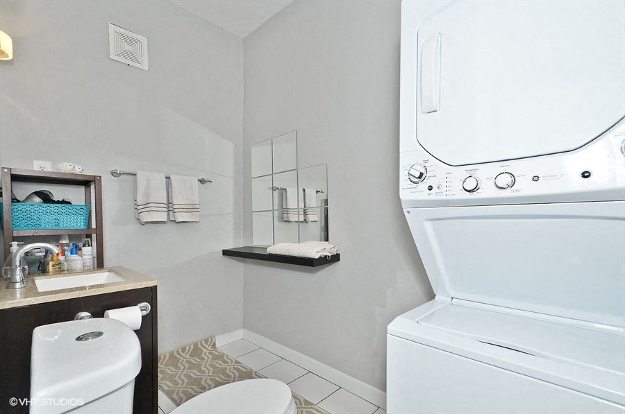 Gallery Photo 12