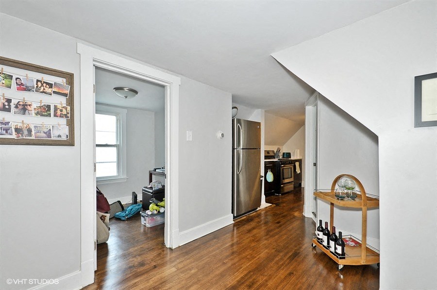 Gallery Photo 6