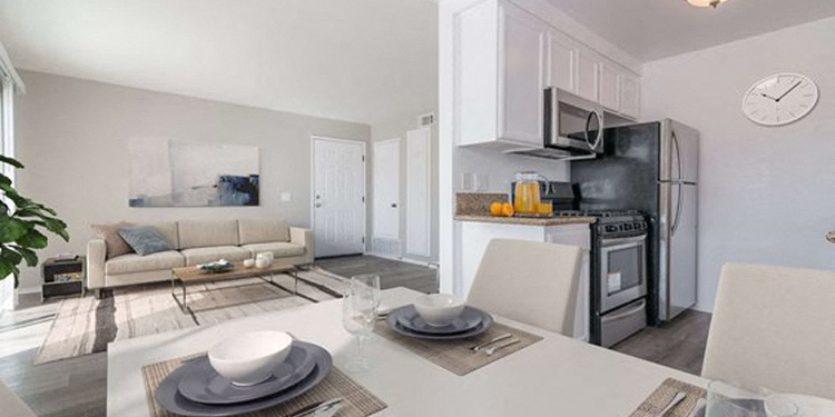 1 & 2 rooms apartments for rent in moreno valley