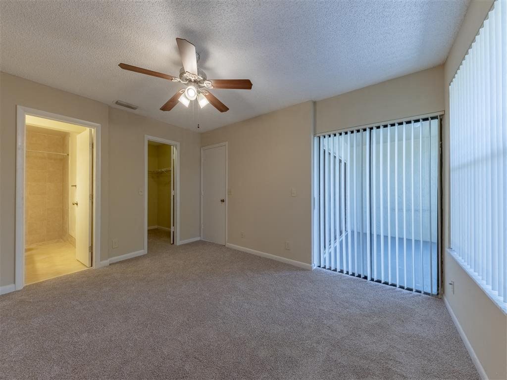 Gallery Photo 25