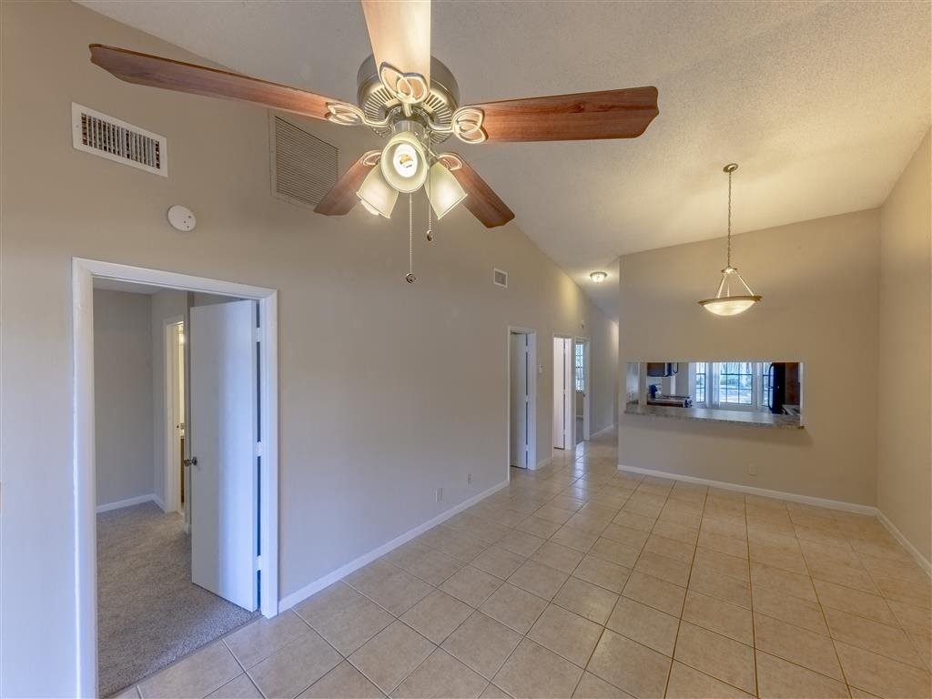 Gallery Photo 31