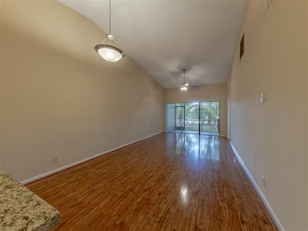 Gallery Photo 33