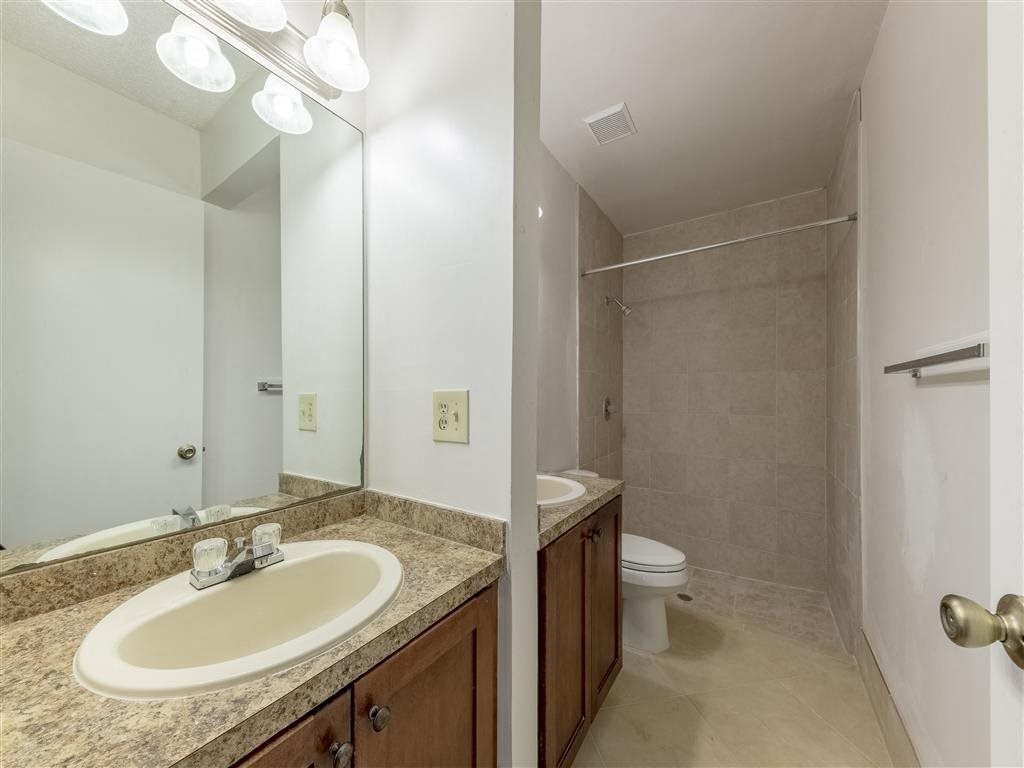 Gallery Photo 44