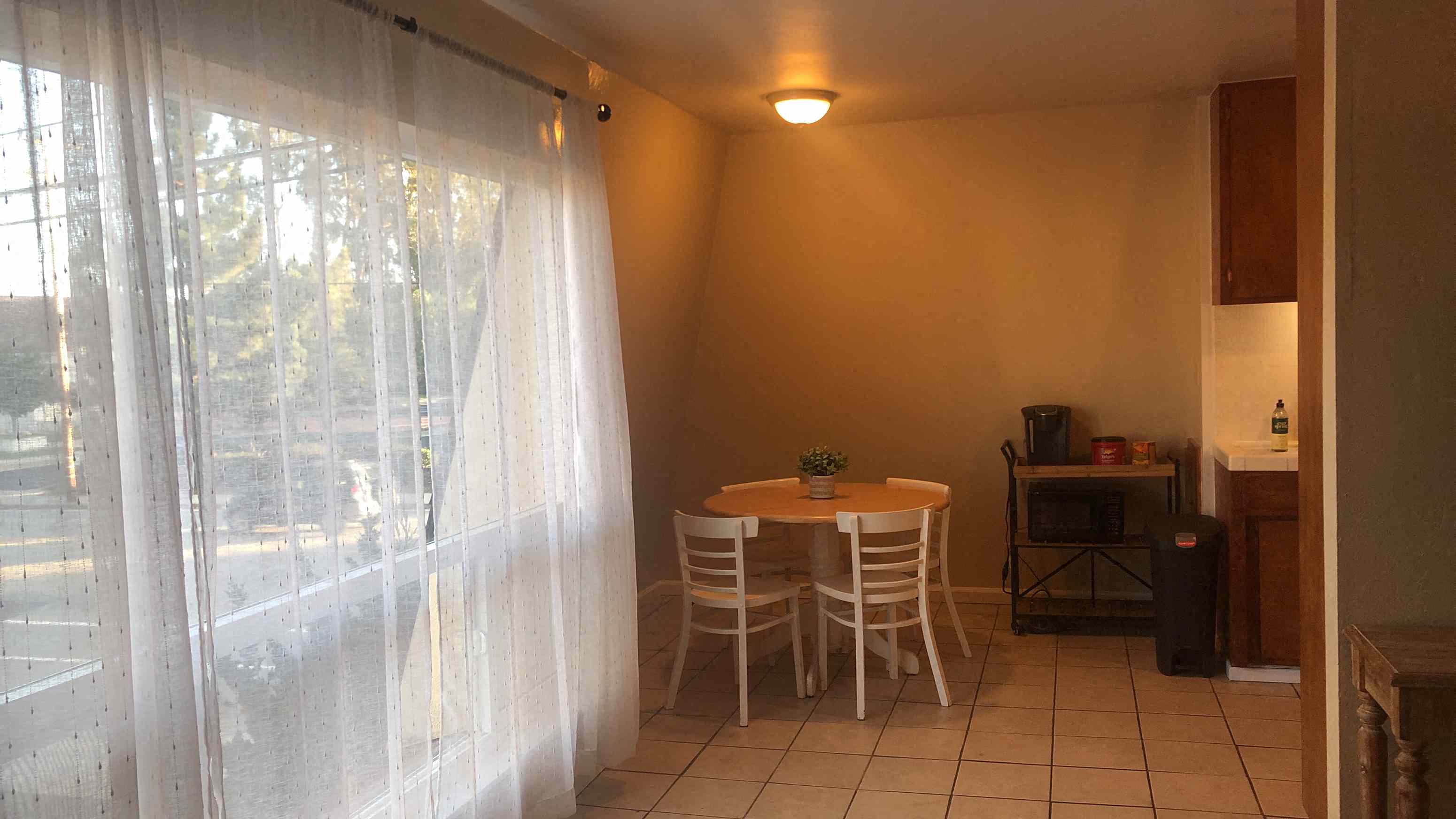 Gallery Photo 11