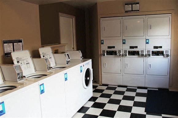 Laundry Center at Windsor Park Apartments