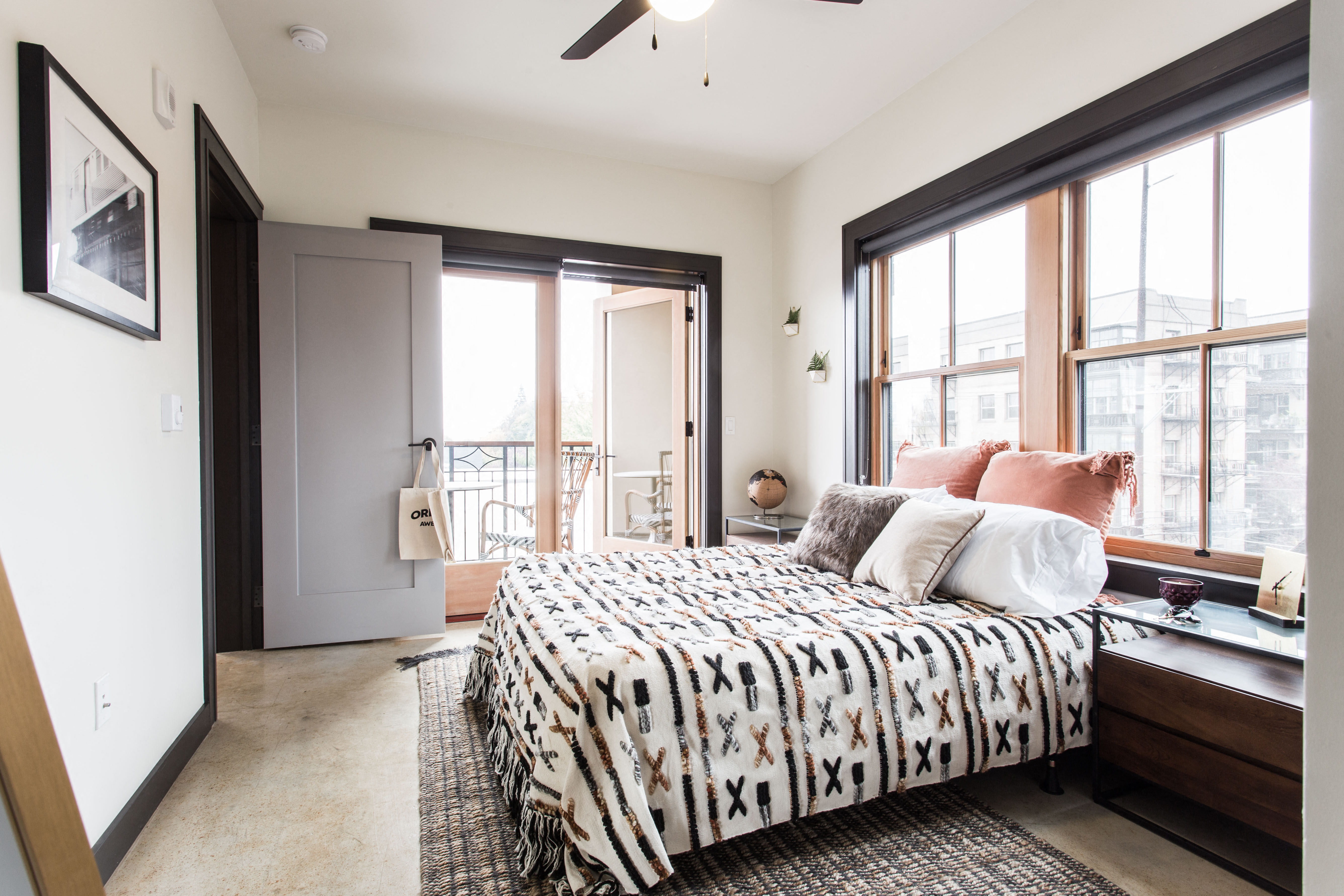 Álmr Apartments in Portland, OR