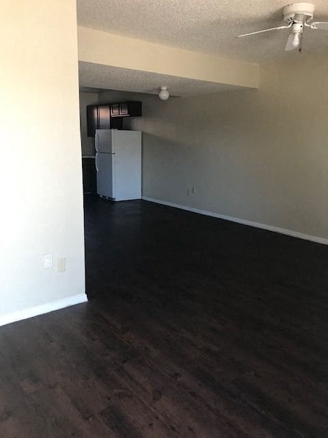 Gallery Photo 9