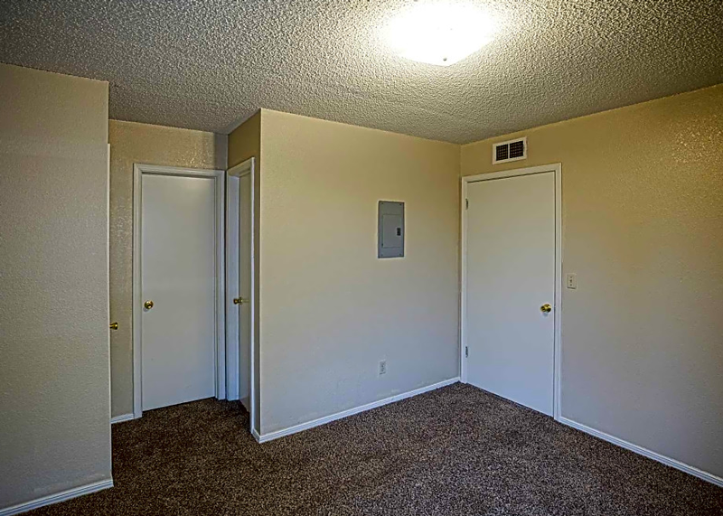 Gallery Photo 10