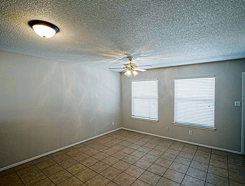 Gallery Photo 14