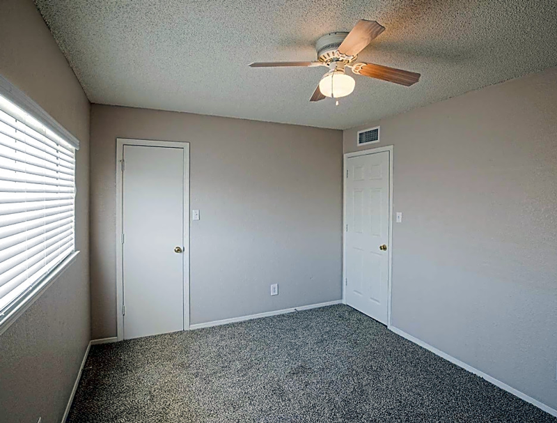 Gallery Photo 15